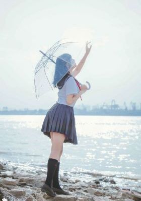 大胸年轻继母