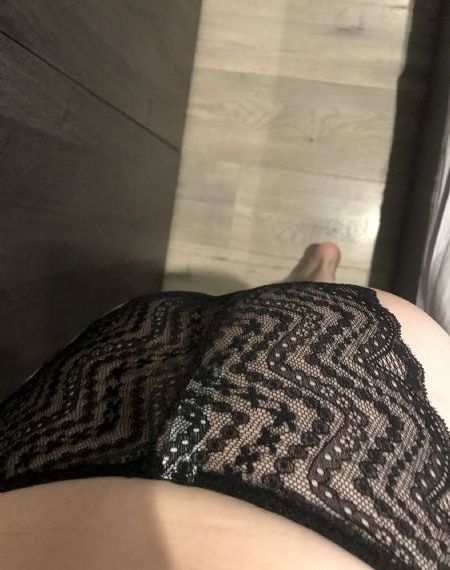 灰色的果实哪里有黄