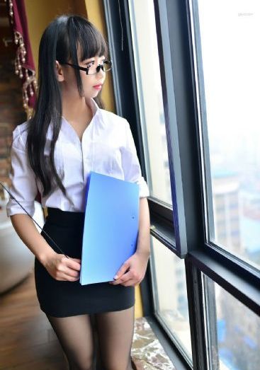 美女绳地狱电影
